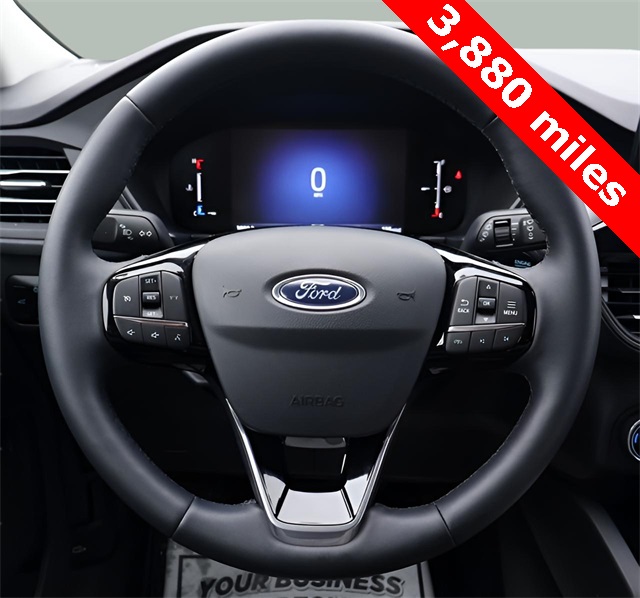 2025 Ford Escape Active photo 2