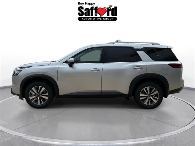 2025 Nissan Pathfinder SL photo 3