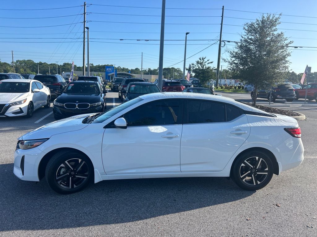 2025 Nissan Sentra SV photo 4