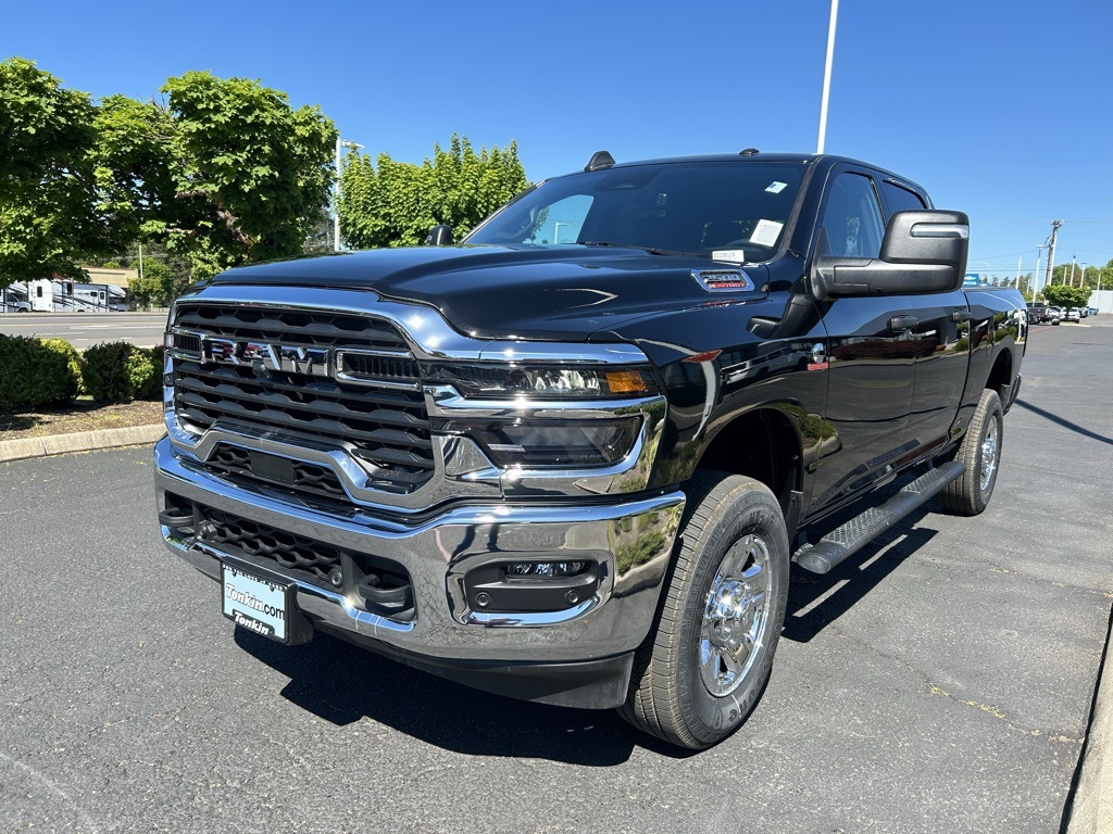 2025 Ram 2500 Tradesman photo 4