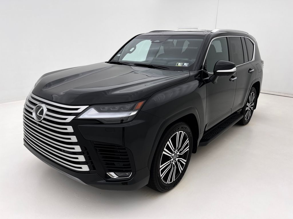 2025 Lexus LX 600 Luxury photo 4