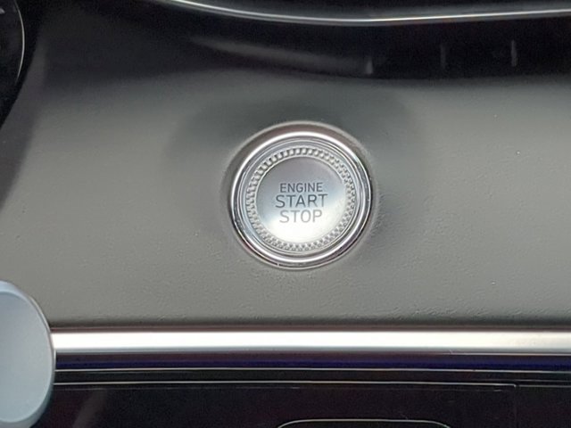 2023 Genesis GV70 3.5T Sport photo 8