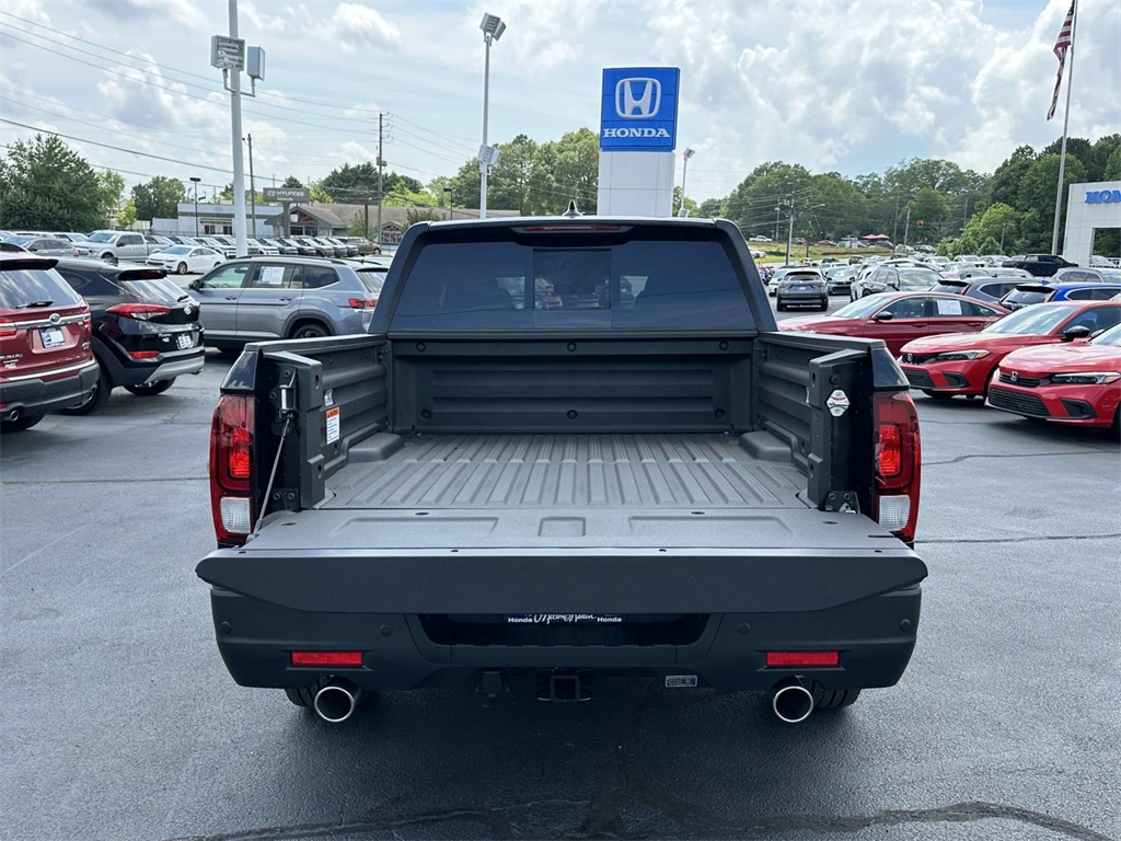 2025 Honda Ridgeline Black Edition photo 7