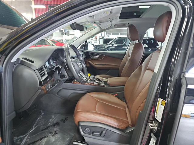 2018 Audi Q7 3.0T Premium Plus photo 8
