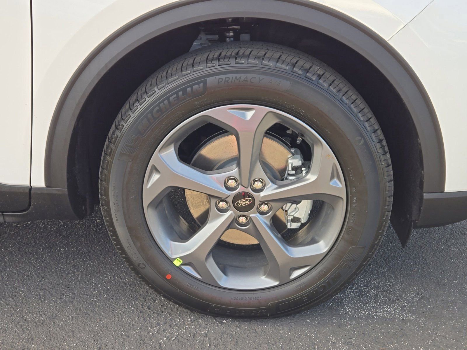 2025 Ford Escape ST-Line photo 3