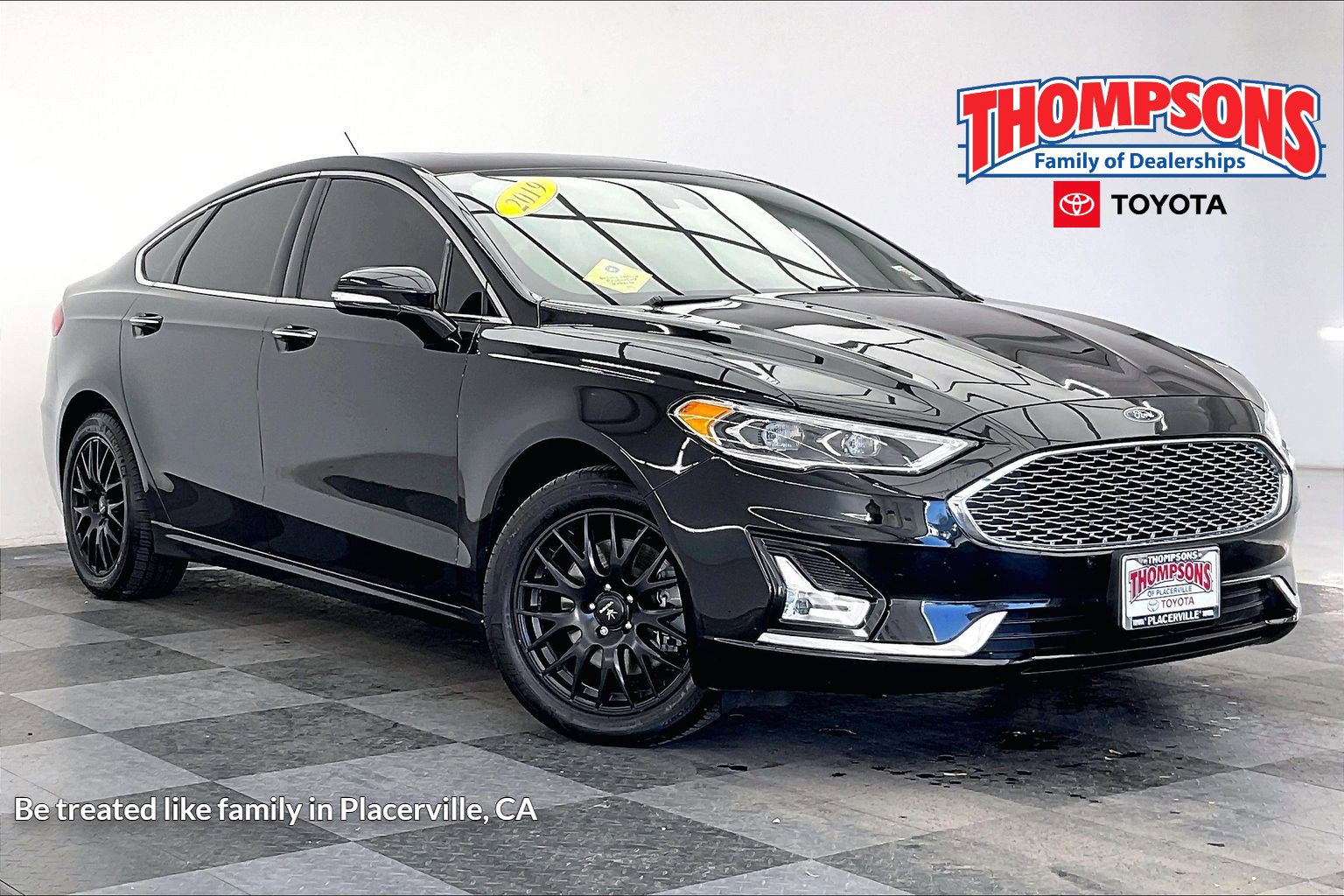 2019 Ford Fusion Titanium's photo
