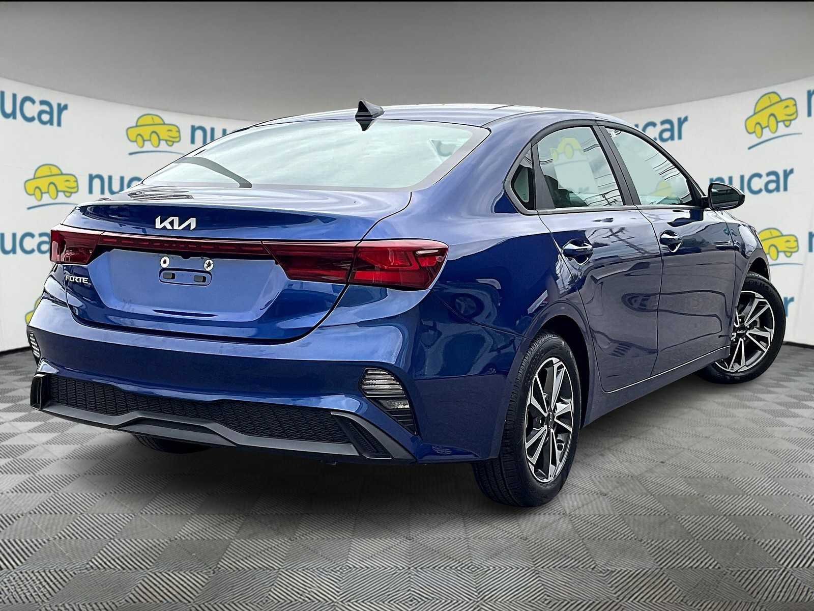 2024 Kia Forte LXS photo 6