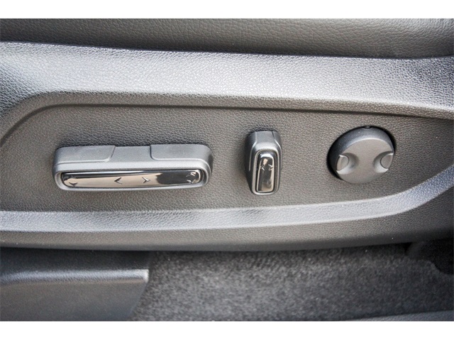 2025 Honda Pilot Touring photo 25