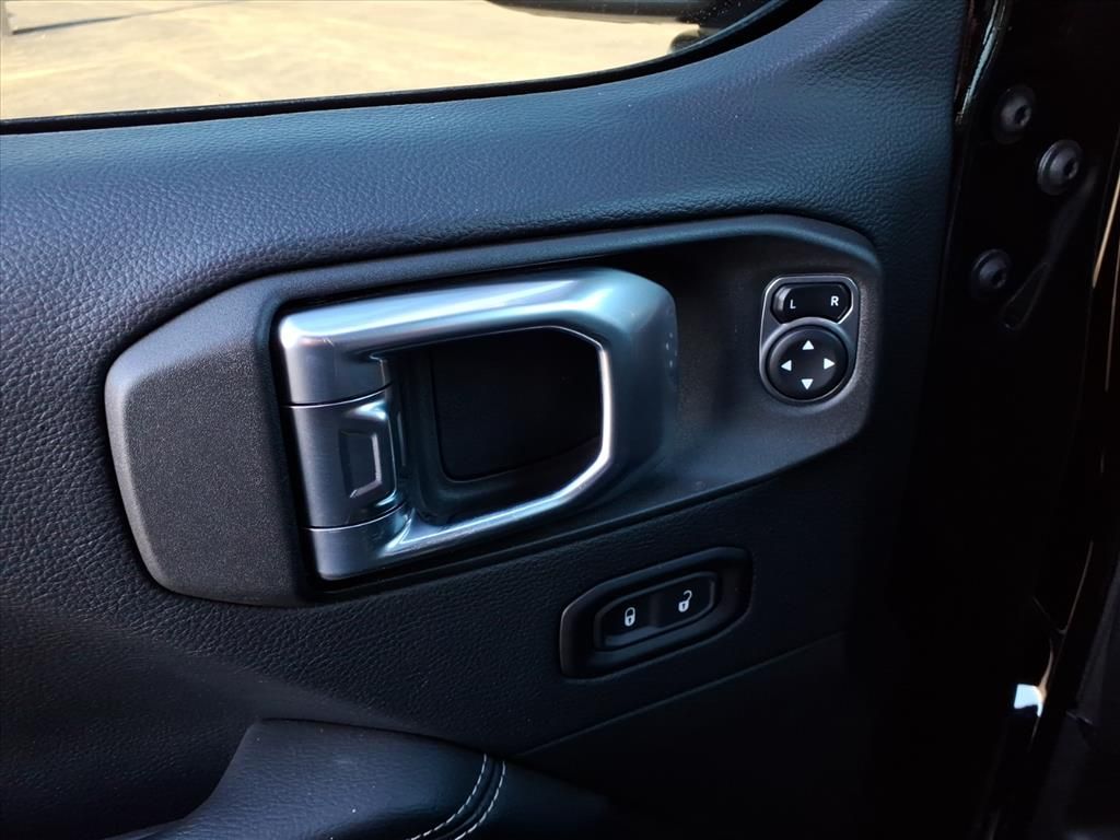 2018 JEEP WRANGLER - Image 16