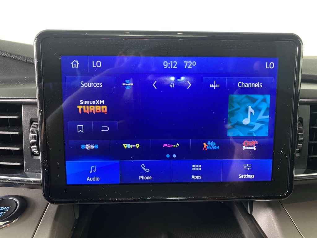 2022 Ford Explorer XLT photo 16