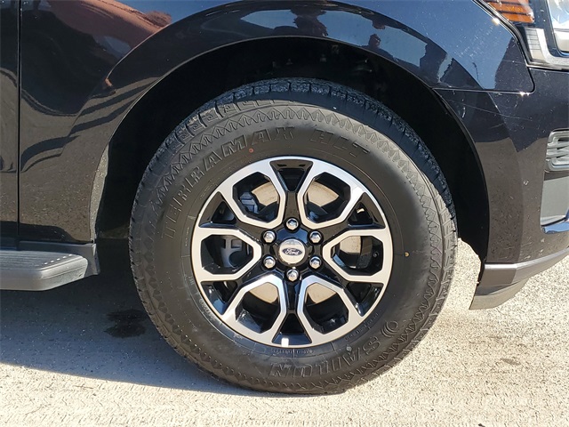 2024 Ford Expedition MAX XLT photo 4