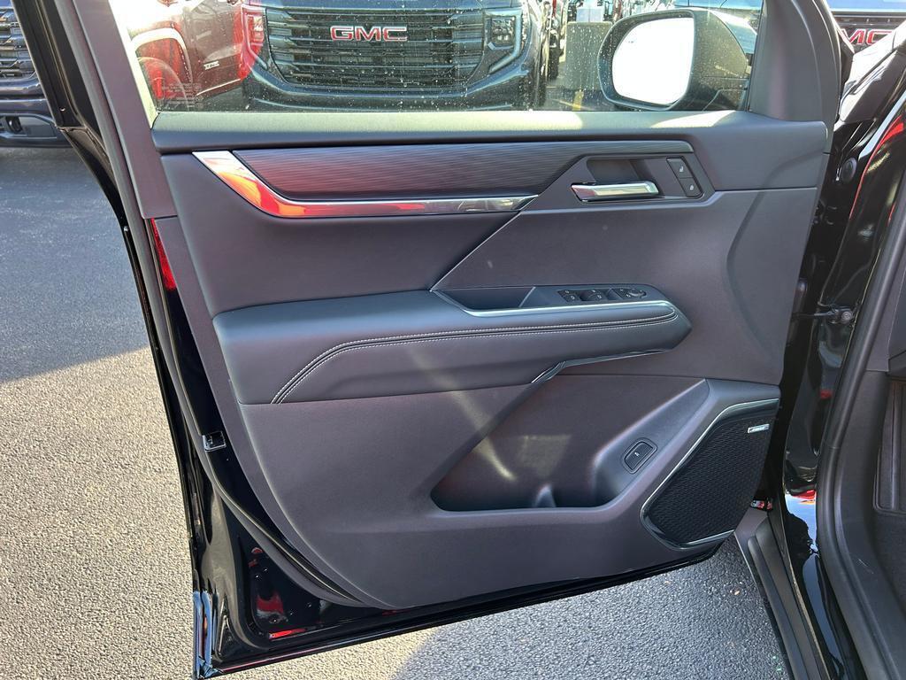 2026 Gmc Acadia Elevation photo 5