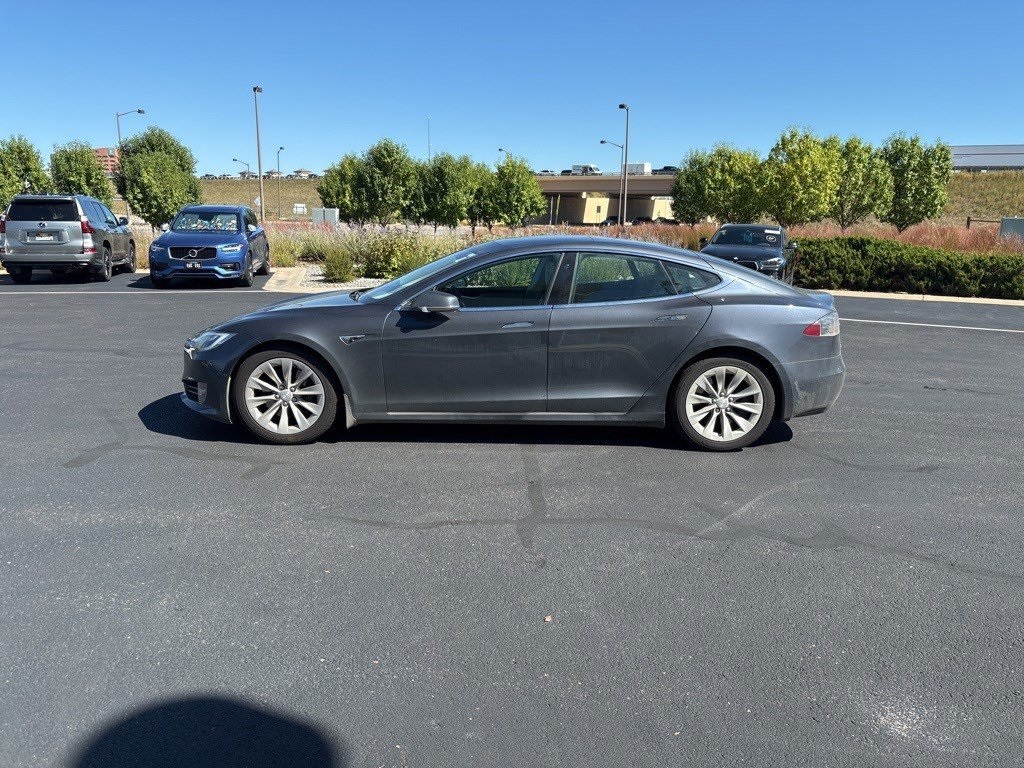 2017 Tesla Model S 75D photo 2