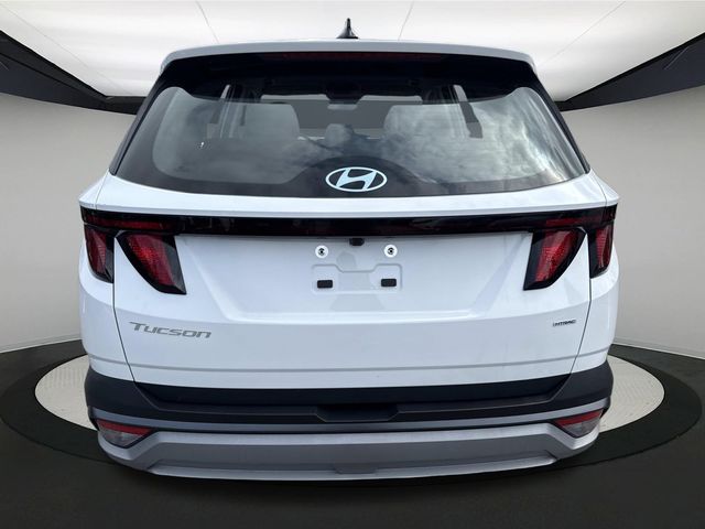 2025 Hyundai Tucson SE photo 4
