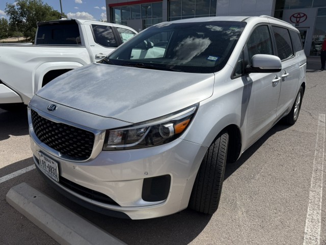 2017 Kia Sedona LX