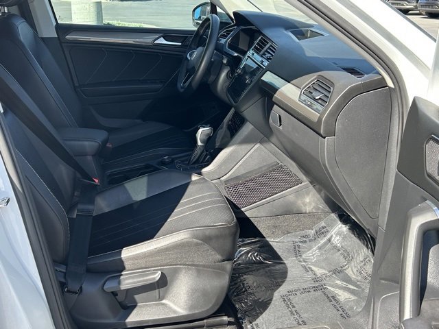 2022 Volkswagen Tiguan SE photo 20
