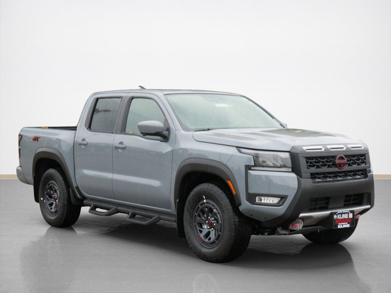 2026 Nissan Frontier PRO-4X's photo