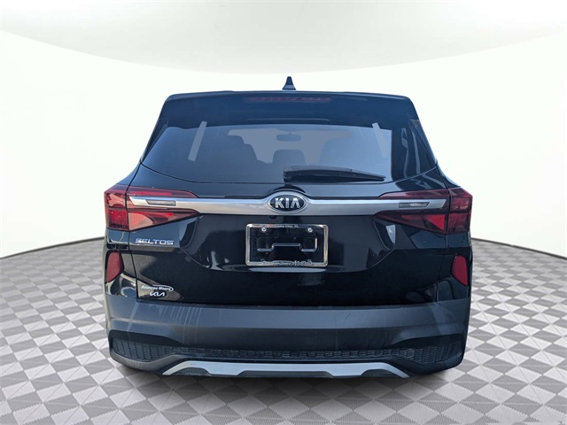 2021 Kia Seltos LX photo 3