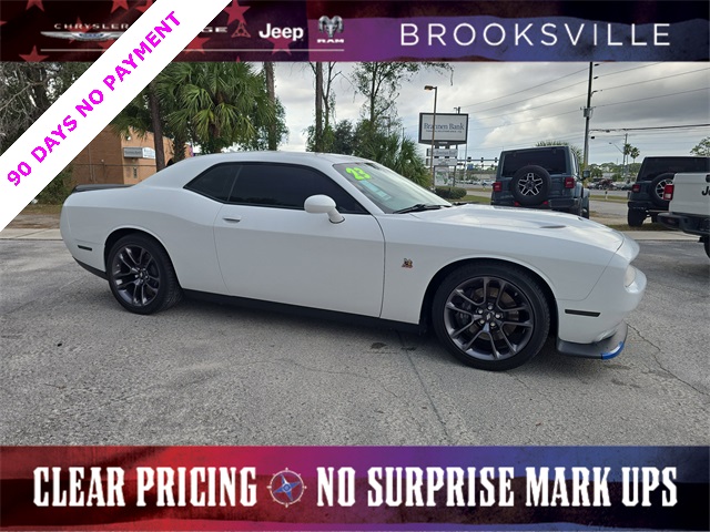 2023 Dodge Challenger R/T's photo