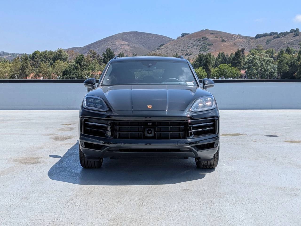 2025 Porsche Cayenne photo 6