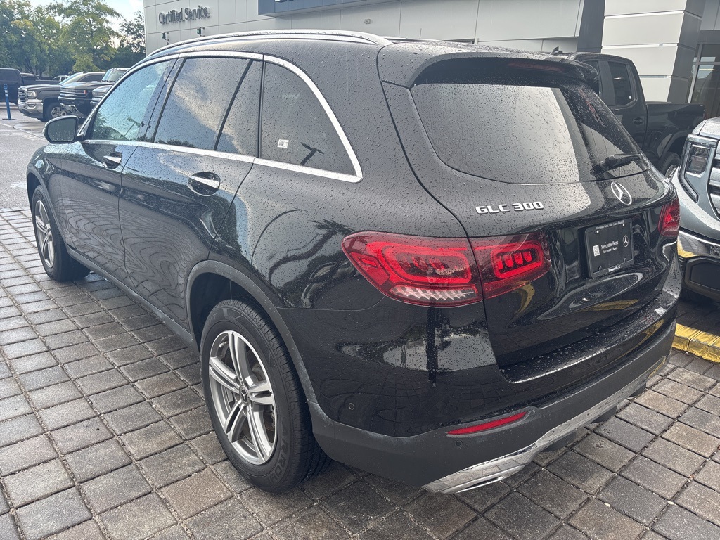 2021 Mercedes Benz GLC 300 4MATIC photo 2