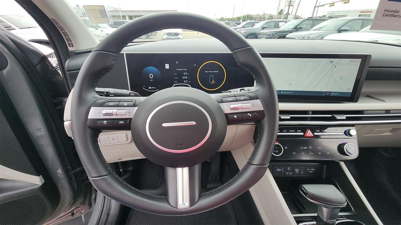 2025 Hyundai Tucson SEL Convenience photo 24