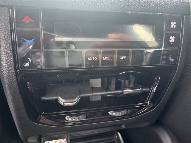 2025 Jeep Grand Cherokee Limited photo 16