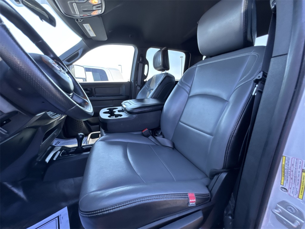 2024 Ram 2500 Tradesman photo 16