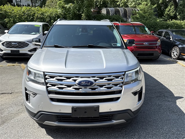 2018 Ford Explorer XLT photo 2