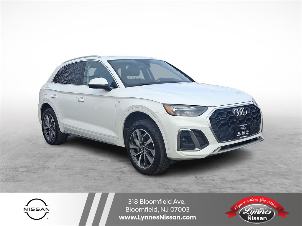2024 Audi Q5 Premium Plus's photo