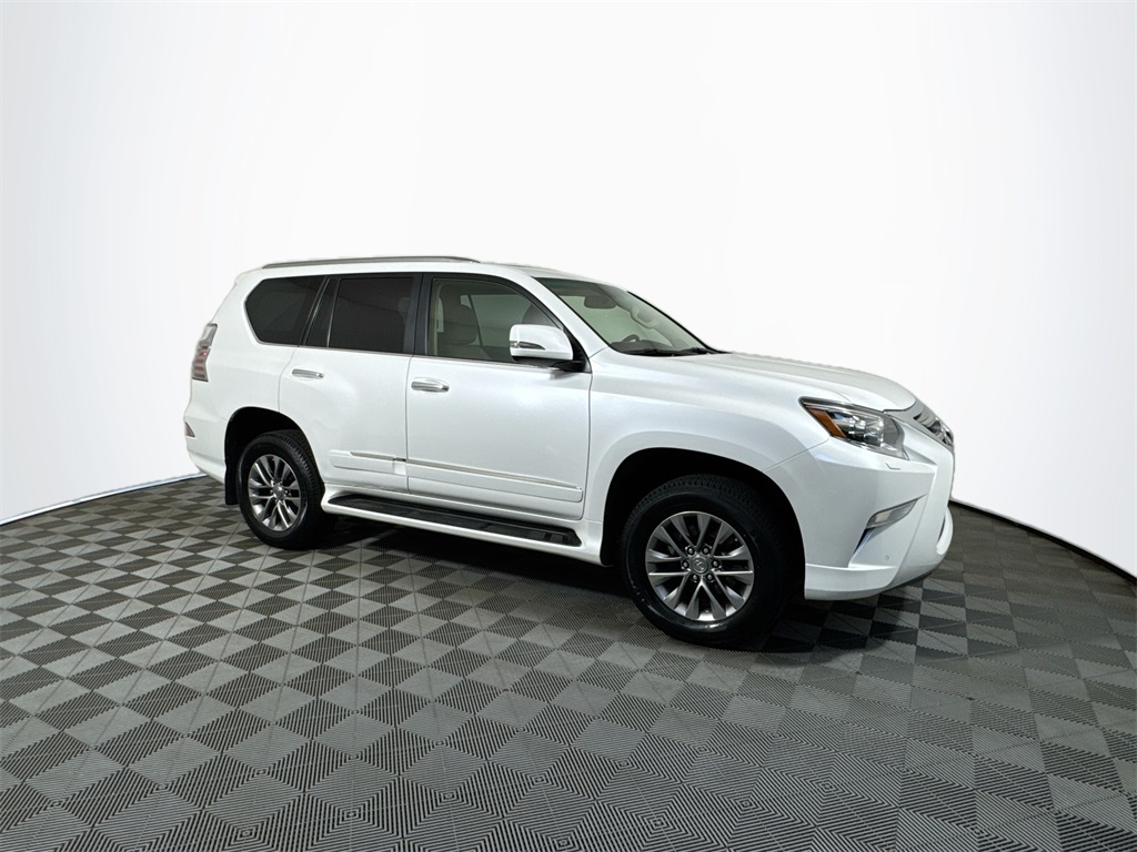 2016 Lexus GX 460 Luxury photo 5