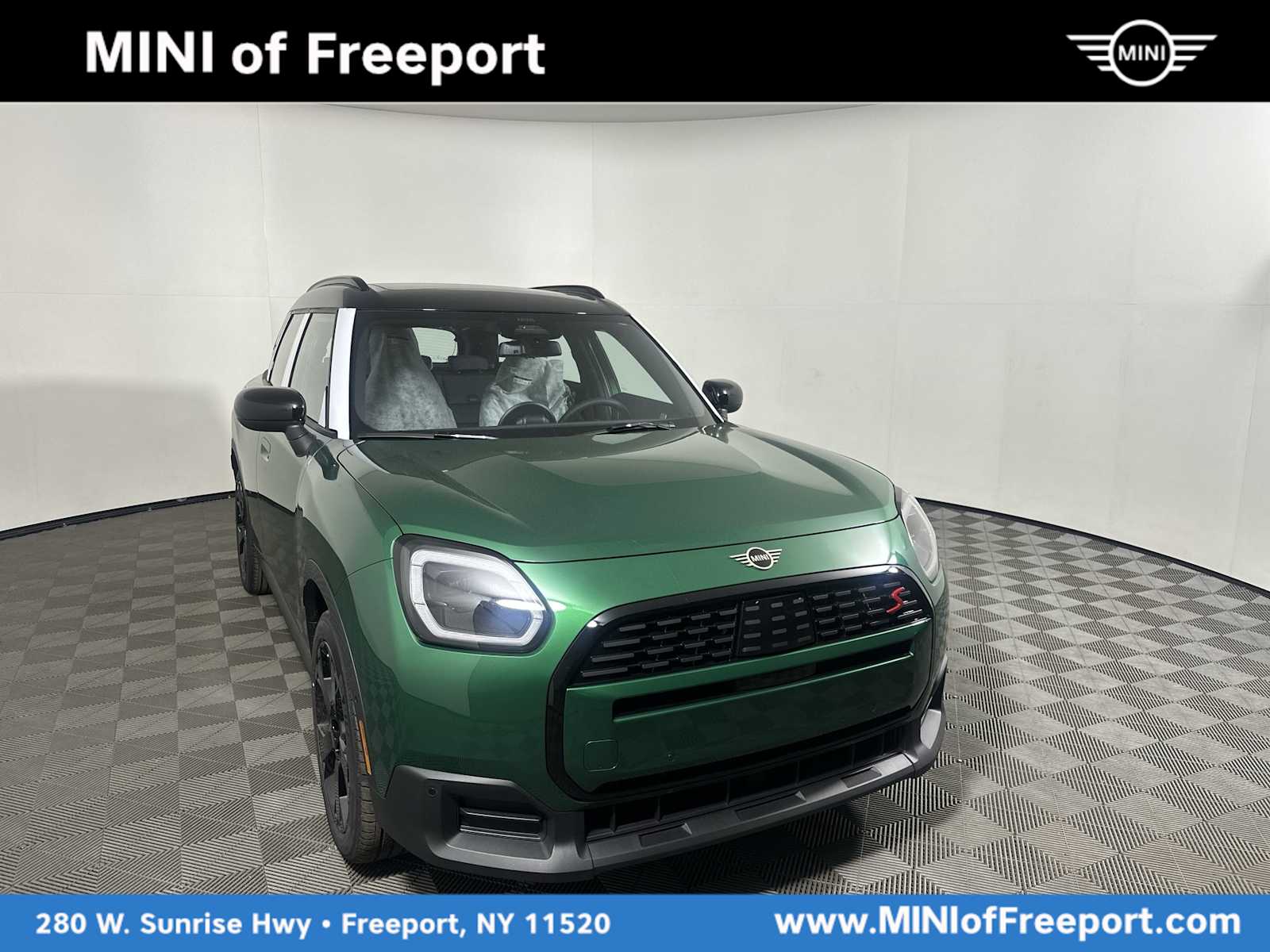 2025 MINI Countryman S's photo