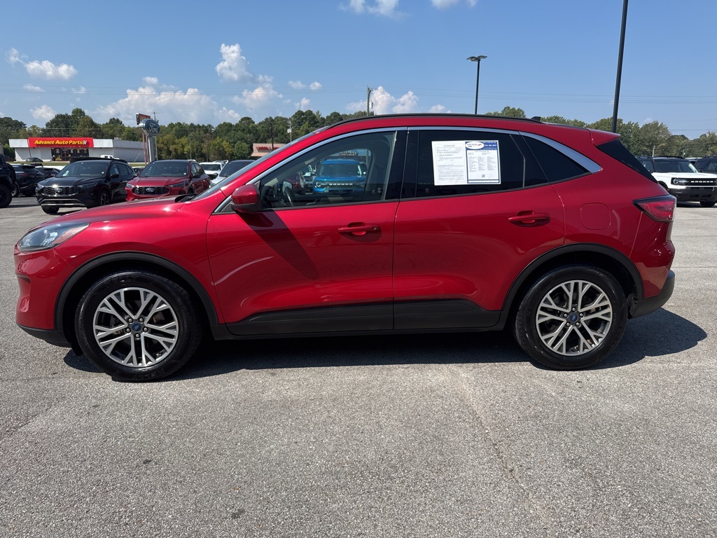 2020 Ford Escape SEL photo 3