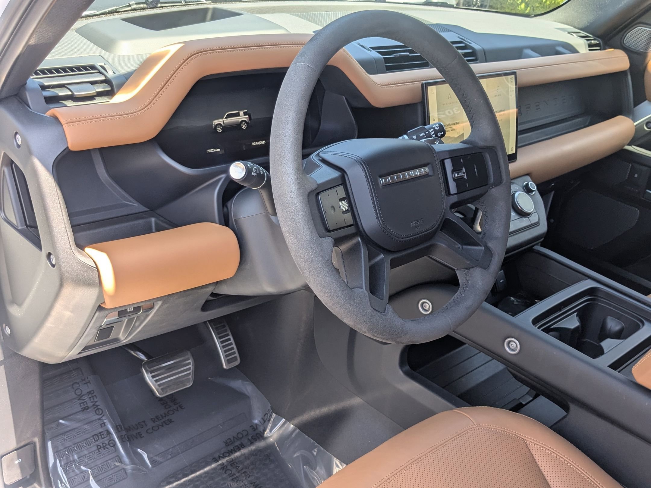 2023 Land Rover Defender 110 V8 photo 9