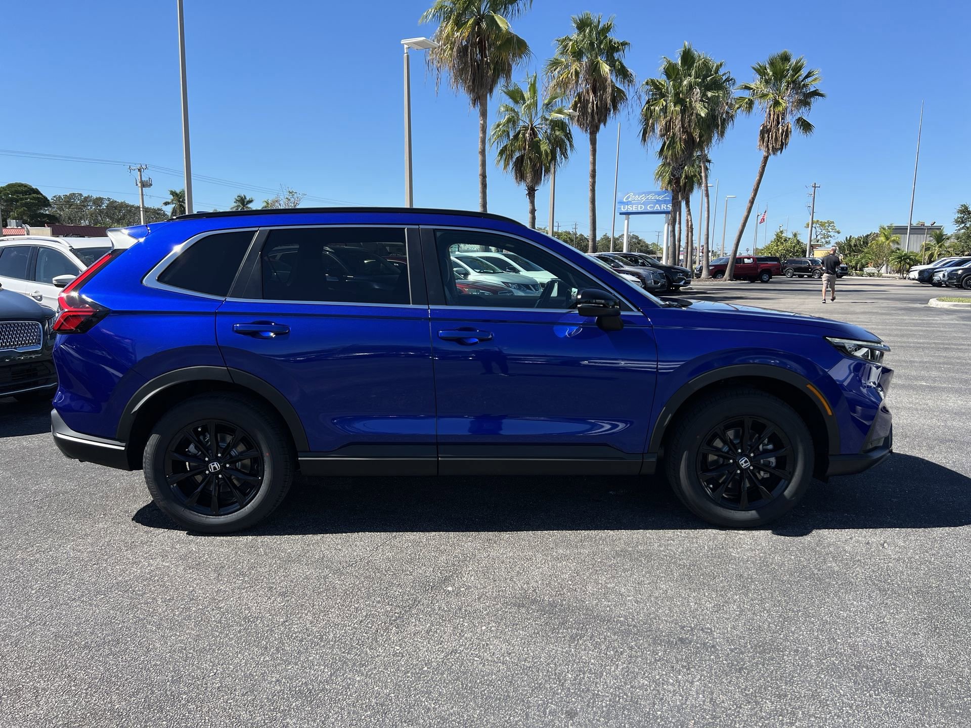 2025 Honda CR-V Sport-L photo 4