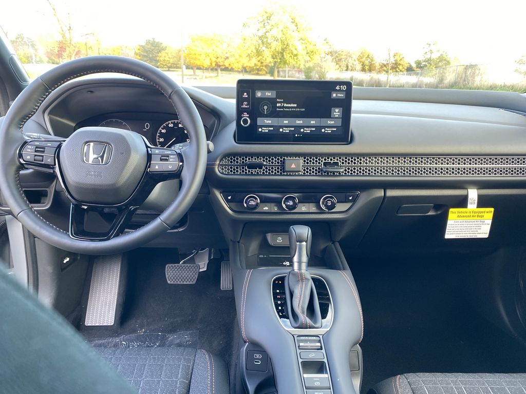 2026 Honda HR-V Sport photo 4