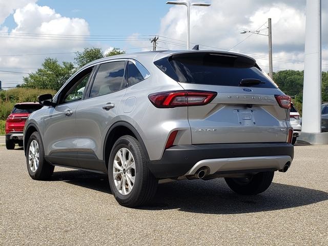 2023 Ford Escape Active photo 3