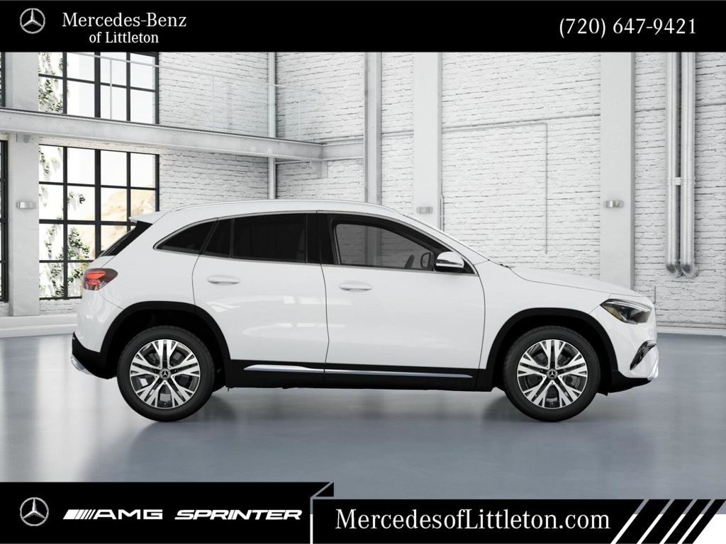 2025 Mercedes Benz GLA 250 4MATIC photo 2
