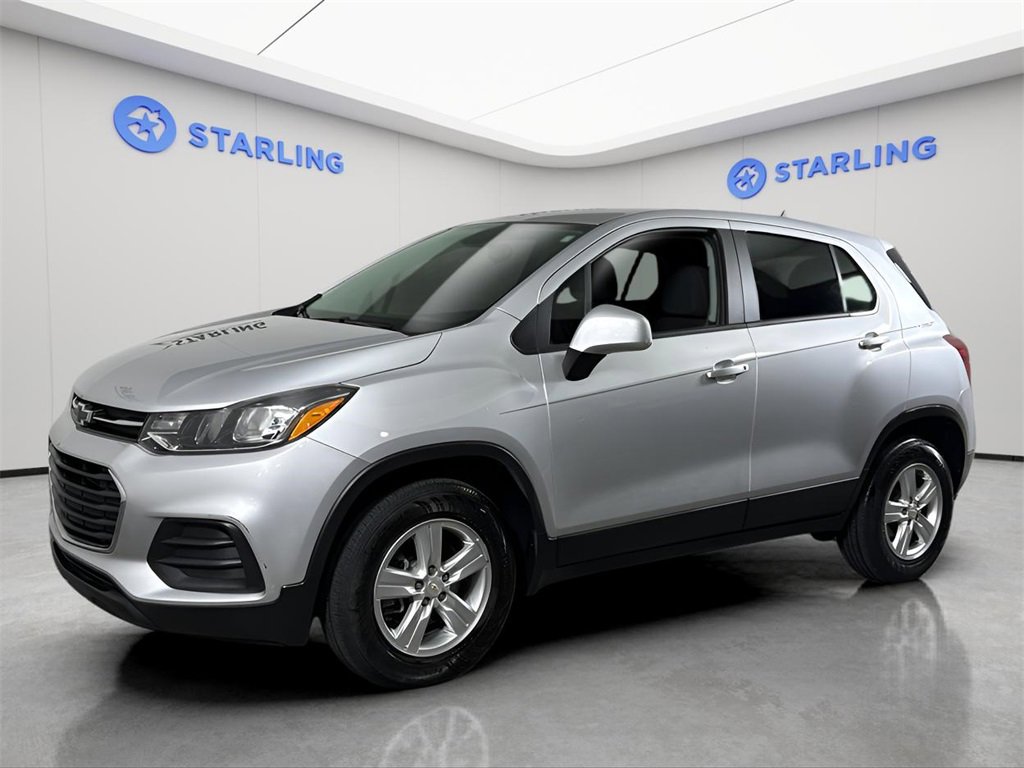 Used 2022 Chevrolet Trax LS with VIN KL7CJNSM2NB501505 for sale in Titusville, FL