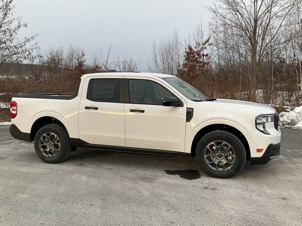 2026 Ford Maverick XLT's photo