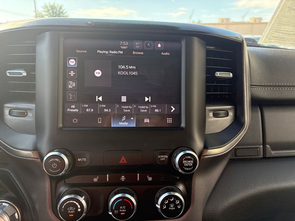 2022 Ram 1500 Rebel photo 10