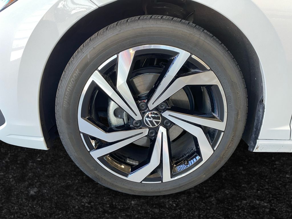 2025 Volkswagen Jetta 1.5T SEL photo 21