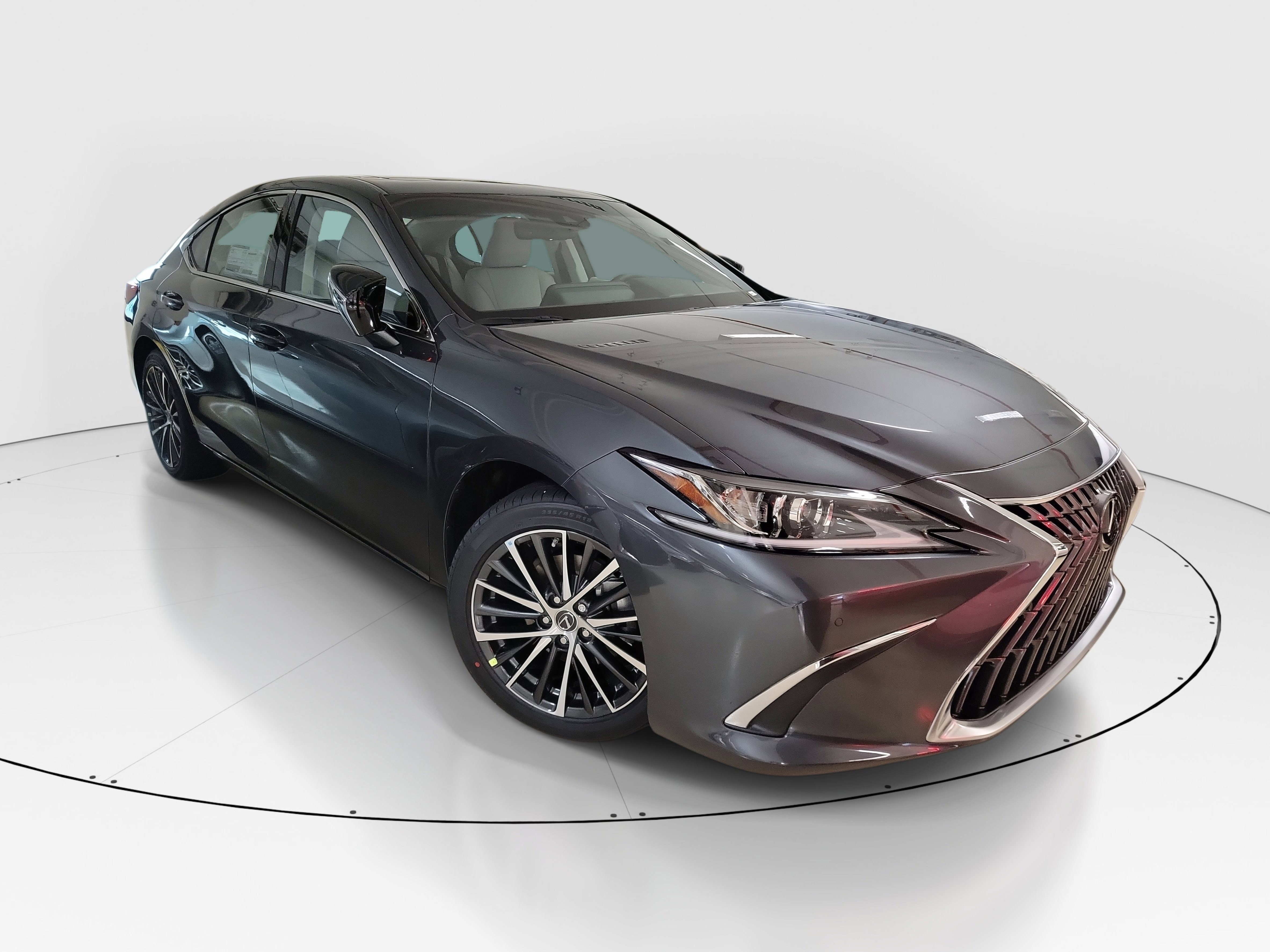 2025 Lexus ES 350's photo