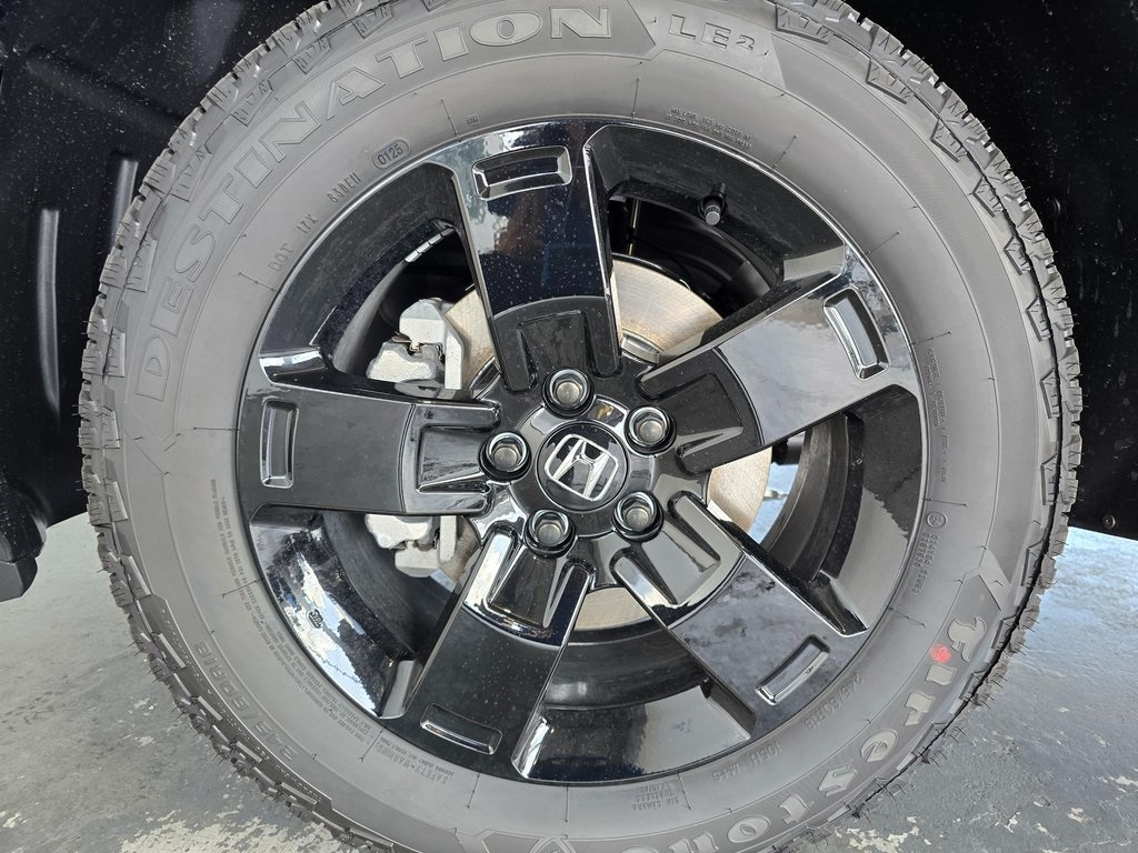 2025 Honda Ridgeline Black Edition photo 53