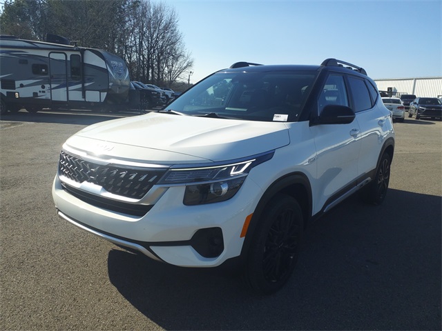 2022 Kia Seltos Nightfall