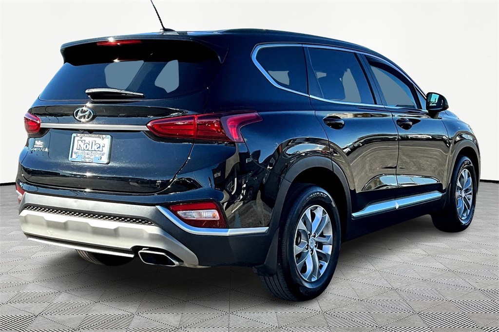 Used 2020 Hyundai Santa Fe SE with VIN 5NMS23AD1LH245884 for sale in Kansas City