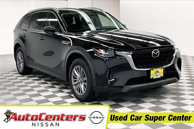 2025 Mazda CX-90 Preferred Package's photo