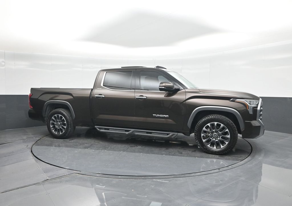 2022 Toyota Tundra Limited photo 4