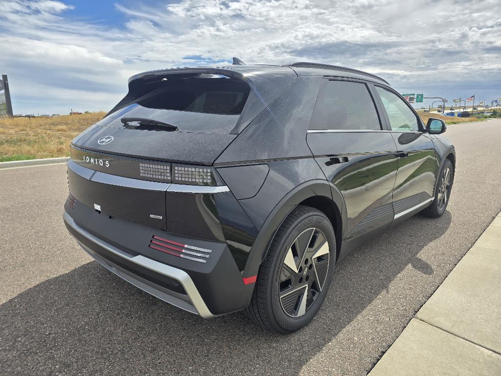 2025 Hyundai Ioniq 5 SEL photo 5