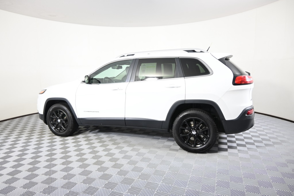 2014 Jeep Cherokee Latitude photo 3